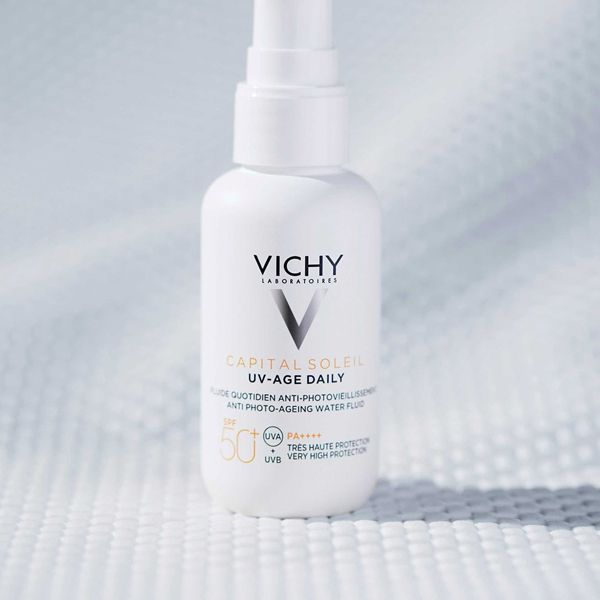 Vichy Capital Soleil UV-Age Daily Λεπτόρρευστη Αντηλιακή Κρέμα Προσώπου κατά της Φωτογήρανσης Spf50+ 80 ml