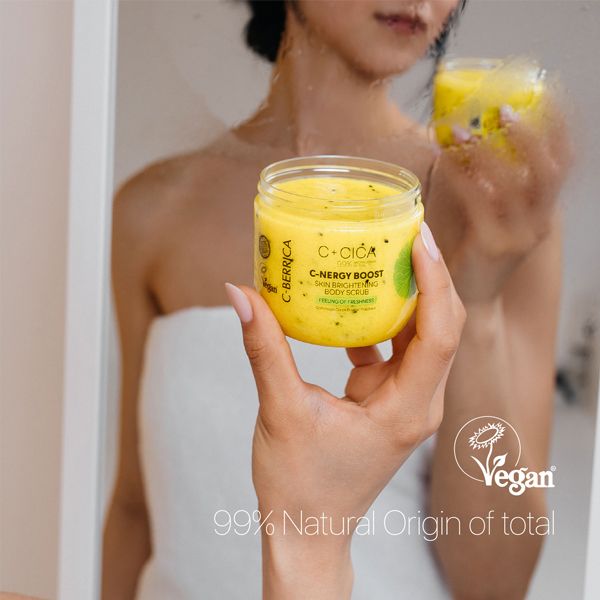 Natura Siberica C+Cica C-Berrica C-Nergy Boost Skin Brightening Body Scrub 200 ml