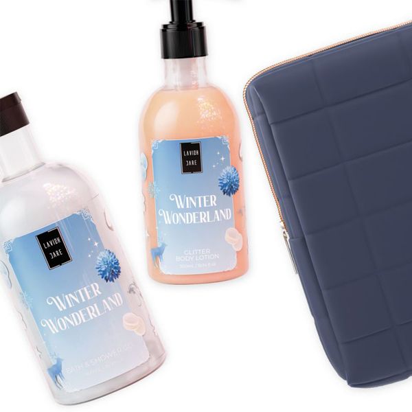 Lavish Care Winter Wonderland Christmas Set με Bath & Shower Gel 500 ml & Glitter Body Lotion 300 ml